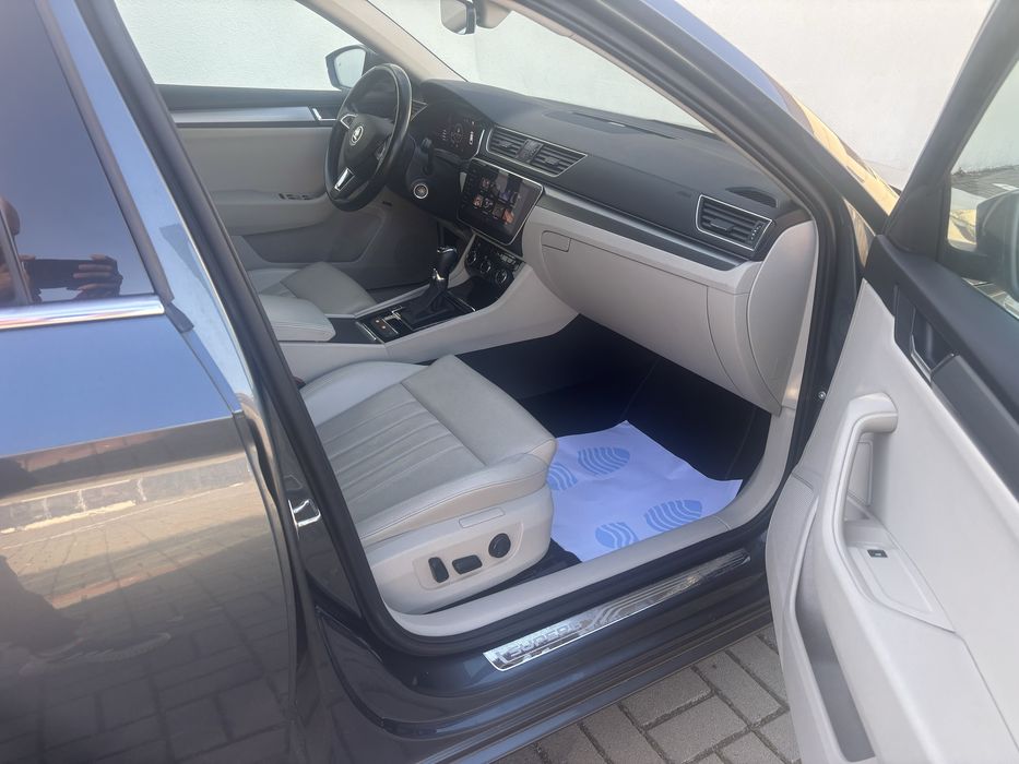 Skoda Superb Combi 2.0, 4x4, 190 cp, an 2019, DSG 7, automata