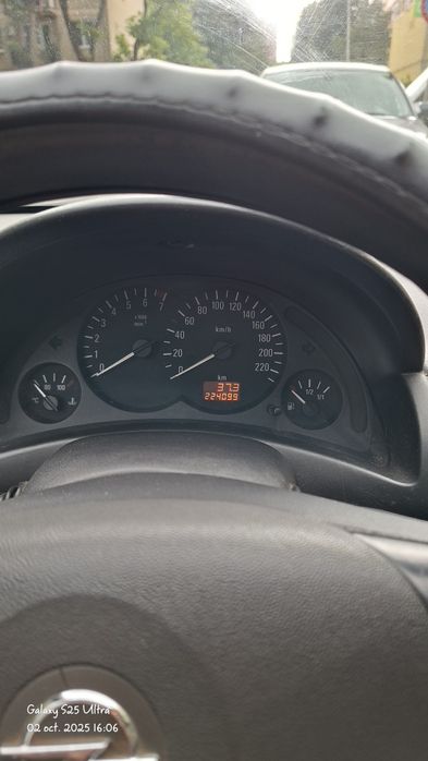 Vând opel corsa C