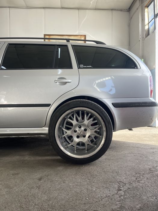 Jante Borbet 5x100 R17 Skoda