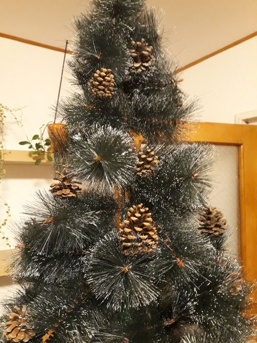 Brad de Crăciun, 240 cm cu suport inclus