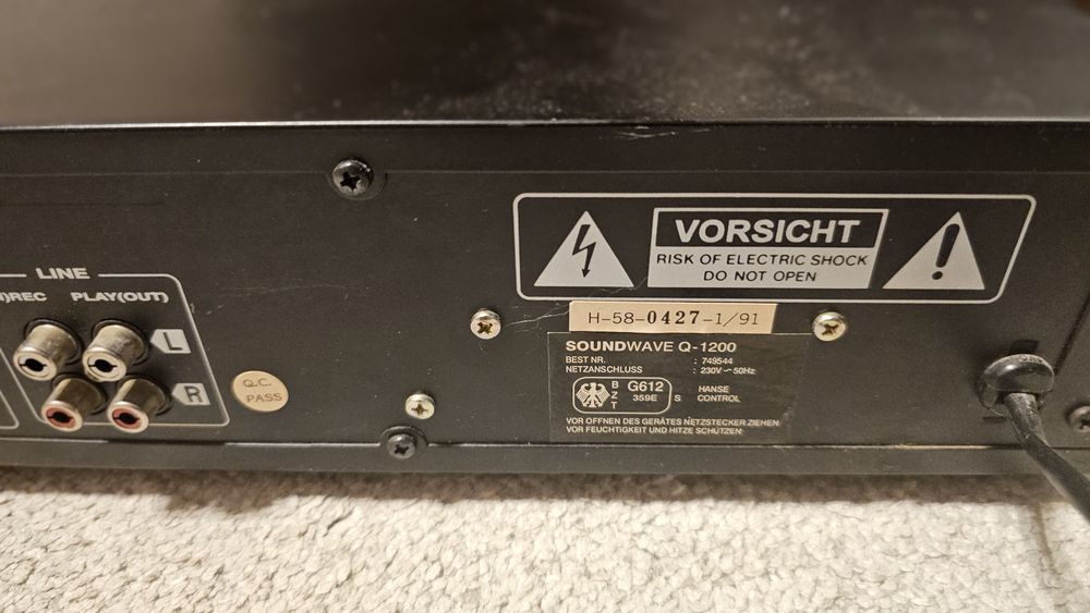 EQ / Egalizator grafic SoundWave Q1200, 14 canale.