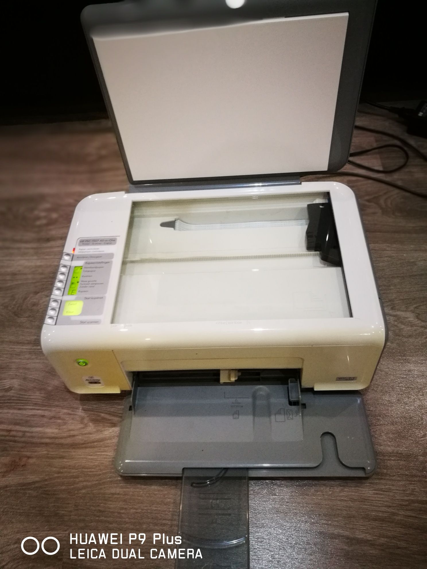 Принтер Hp al in one 1510 Printer