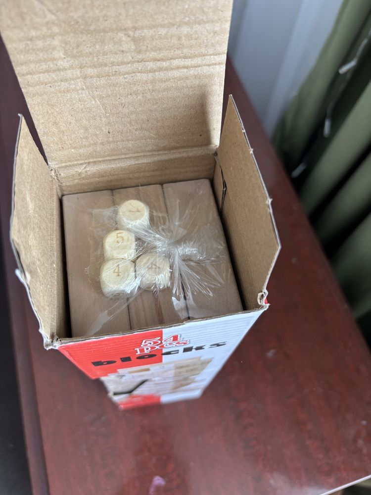 Продам детскую  игру дженга ,игра в блоки ,