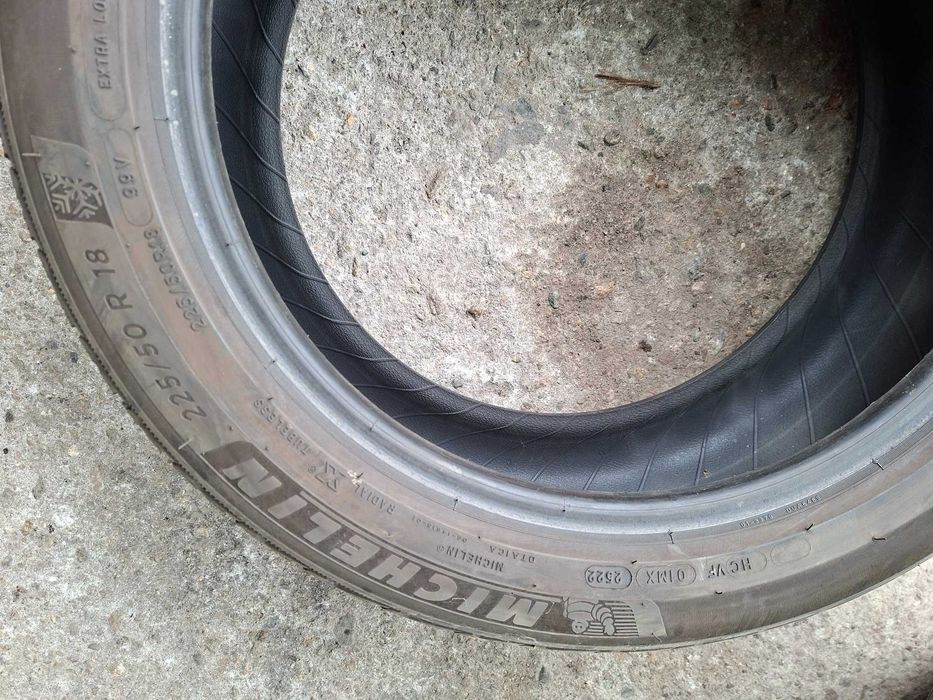 225/50 R18 MICHELIN DOT22