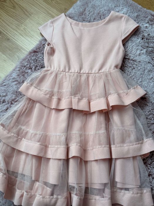 Дрешки  за момиче 116/128