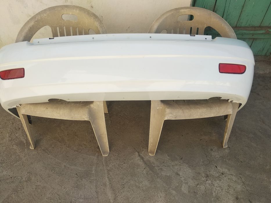 Продается задний бампер приора седан