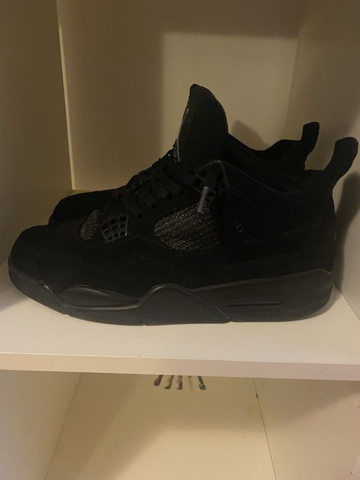 Jordan 4 Black Cat