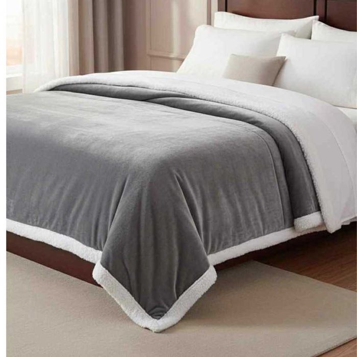 Двустранно одеяло тип “Шерпа”