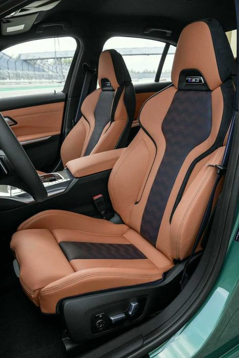 G-class ва BMW M дизайнидаги офис креслолари.
