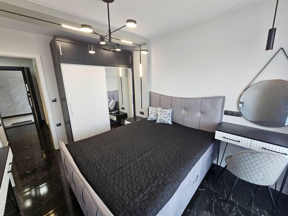 Дава се под наем Двустаен апартамент в Пловдив, Център - 75 кв.м за 750 € - Снимка #4