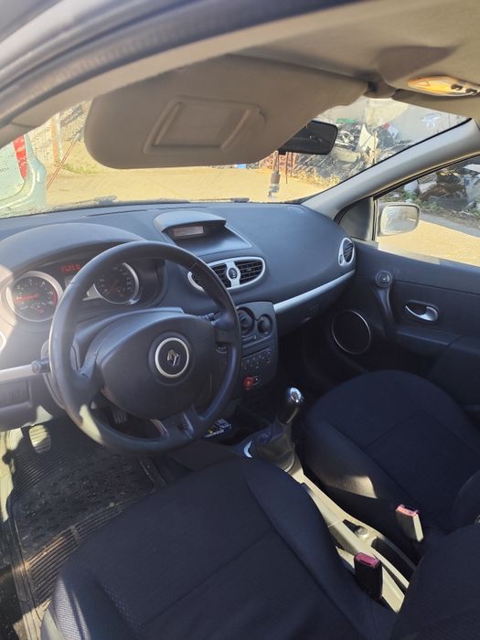 Renault Clio 3 an 2008