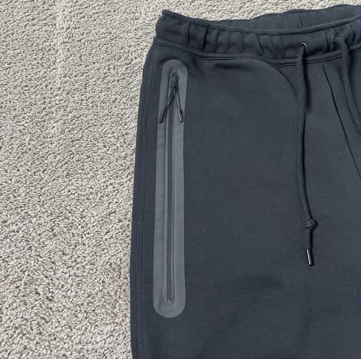 Nike Tech Fleece долнище / Size S