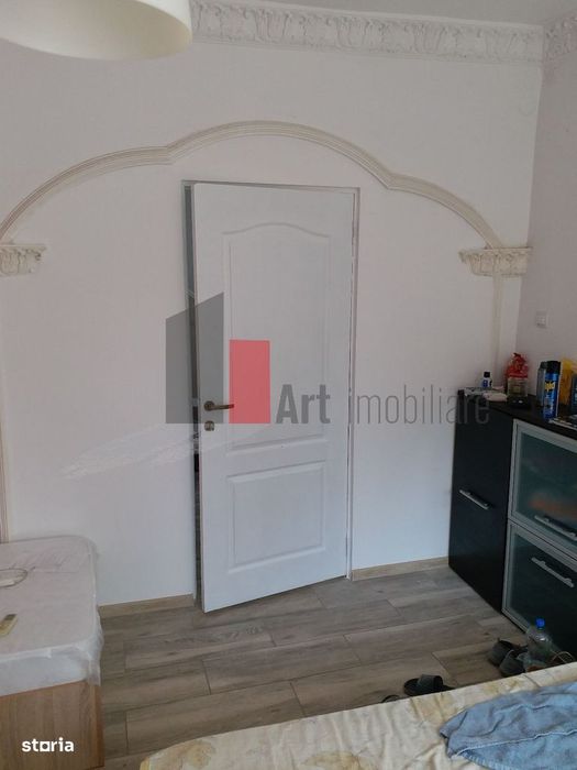 Oportunitate Unică! Vilă Spațioasă lângă Podul Grant, Ideală pentru Bi