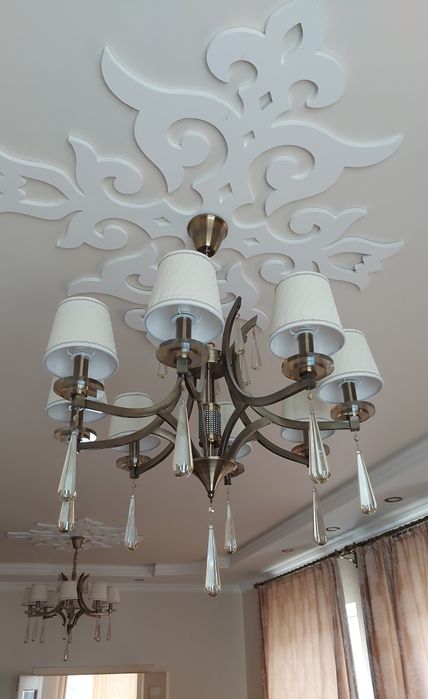 Люстра красивая 2шт. По 45к 1шт