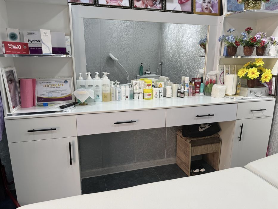 Салон жихозлари сотилади