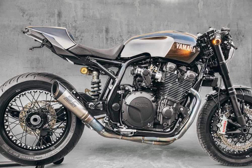 Cafe Racer : Yamaha XJR 1300   Custom Built   "Kojiro" / Schimb