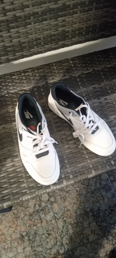 Nike Full Force LO