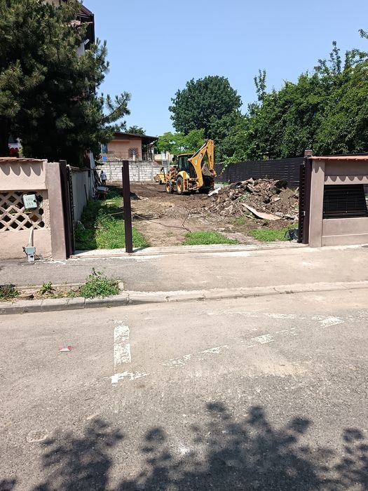 Evacuăm moloz pământ