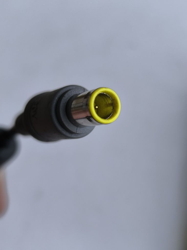90W HP и Lenovo зарядно за лаптоп