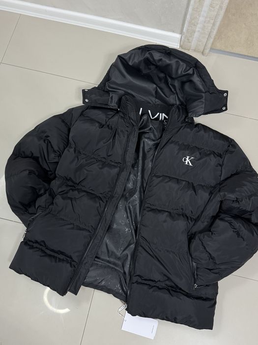 Calvin Klein черно яке