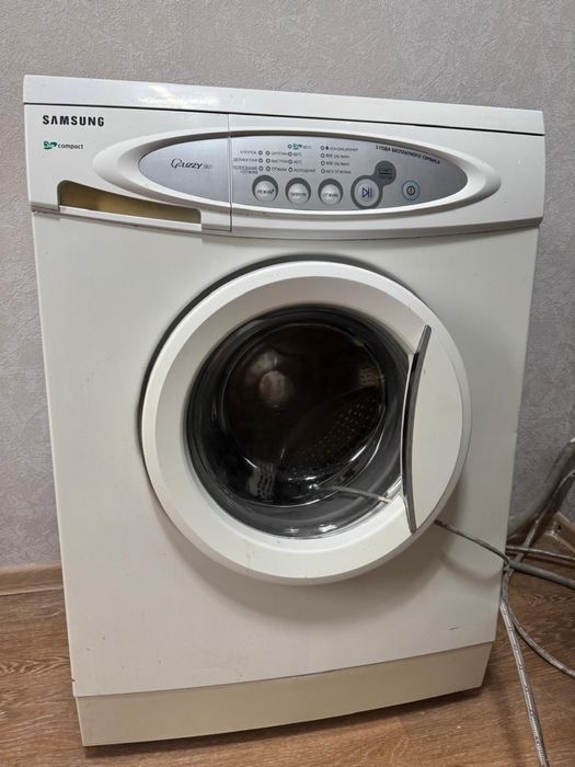 Продается стиральная машина