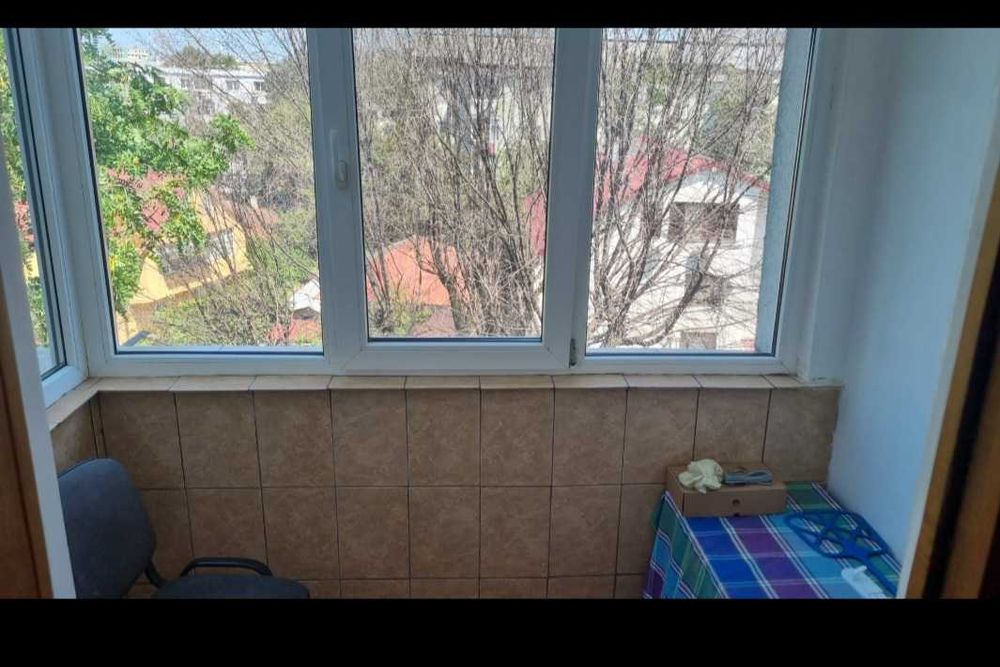 Inchiriez apartament 2 camere,Nicolina1,spate Lidl