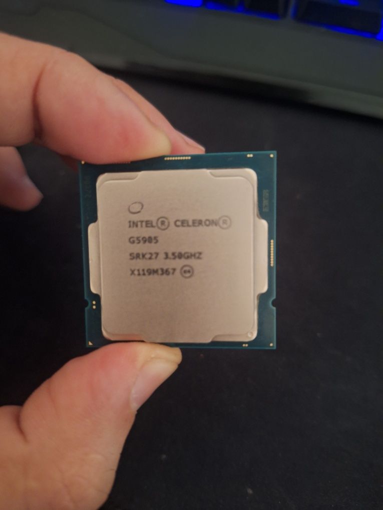 Процессор Intel  LGA 1200