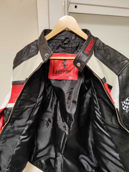 Кожено яке Ferrari