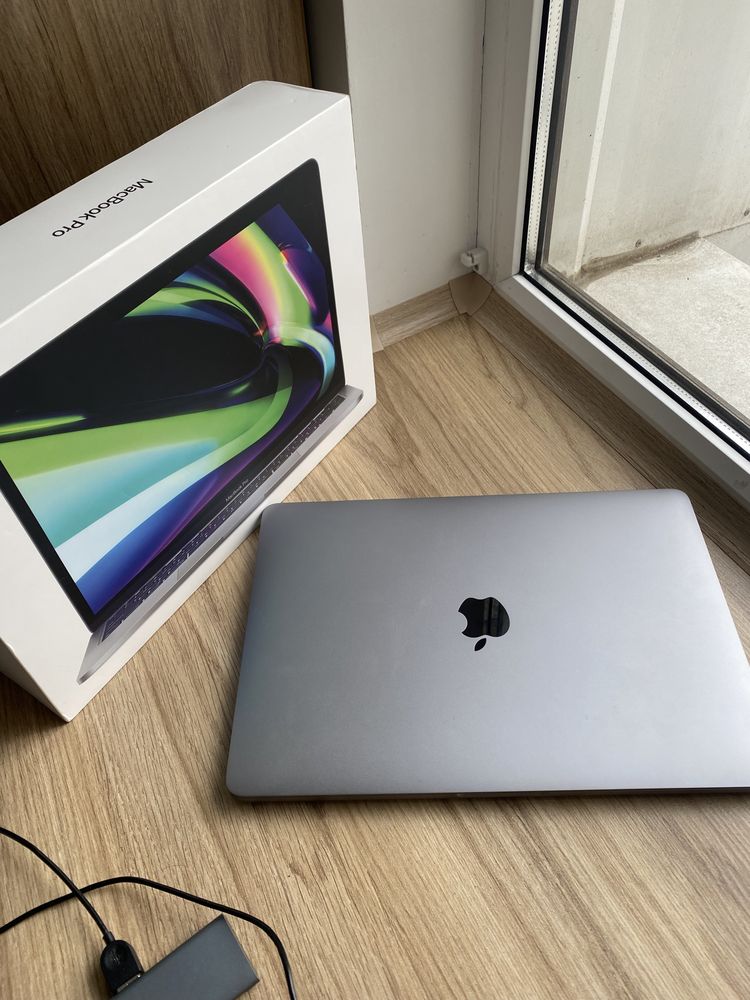 macbook pro apple