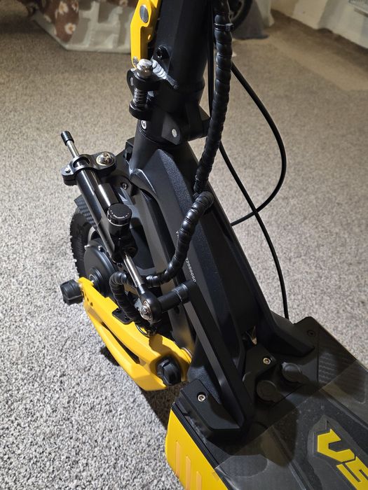 Scuter electric vssett 10 plus  cu bateria LG