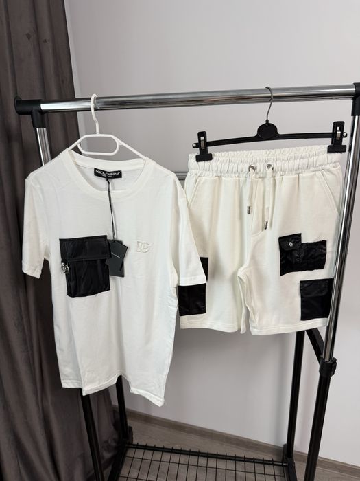 Compleu DOLCE GABBANA super calitate