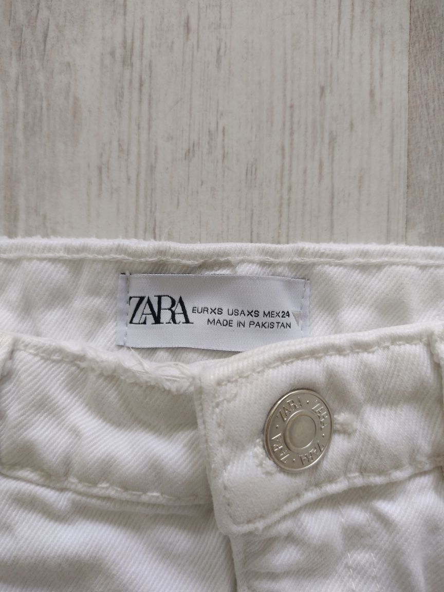 Дамска пола от деним Zara