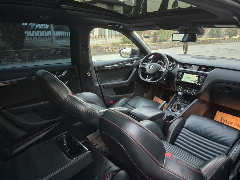 *Skoda octavia VRS
*an fab 2016
*Motor 2.0 tdi cp. 184