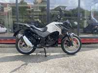 Moto sym 125 cc 2023 9300 km