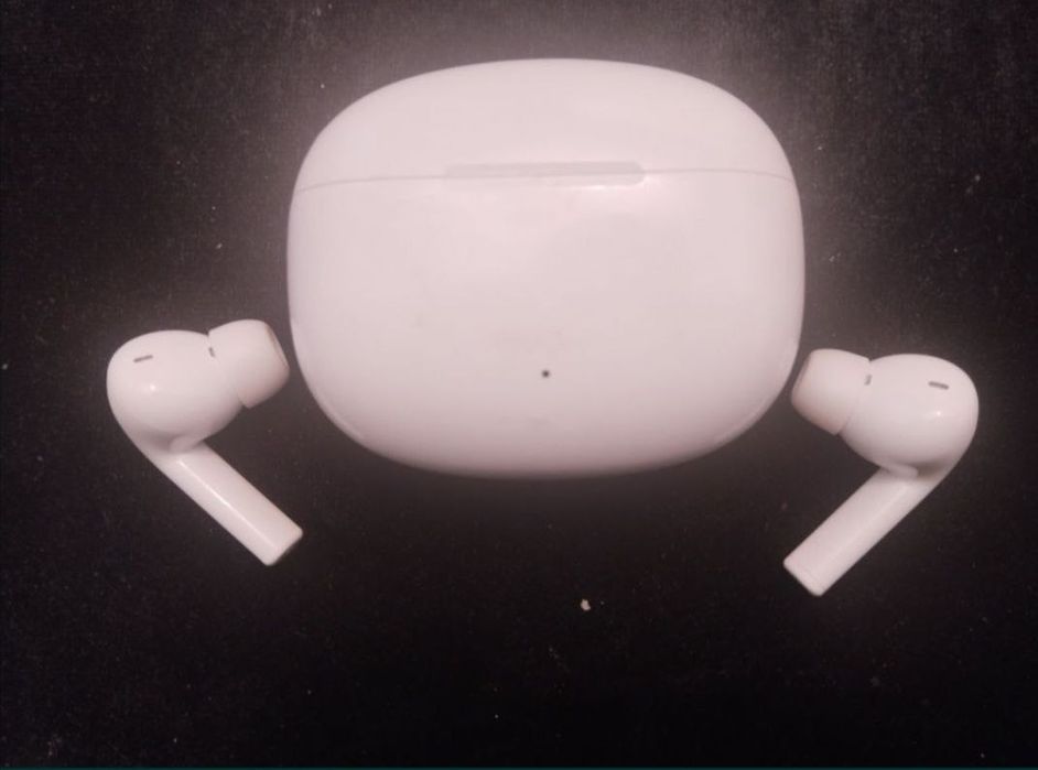 Продам наушники  Наушники HONOR Choice Earbuds X3 белый