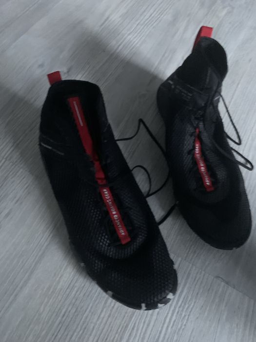 Vând ghete de box mărimea 42