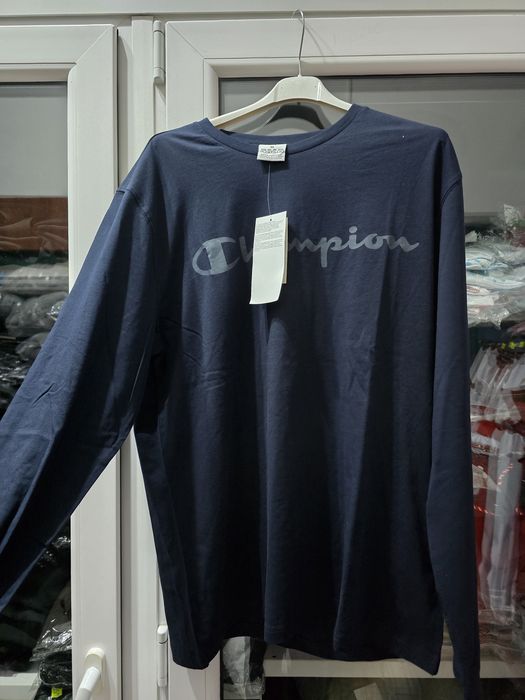 Vand bluza pentru bărbați