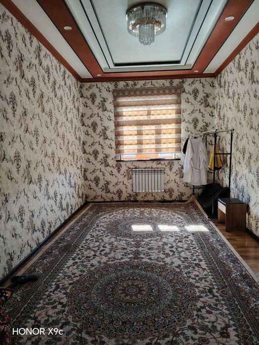 8 sotix hovli sotiladi