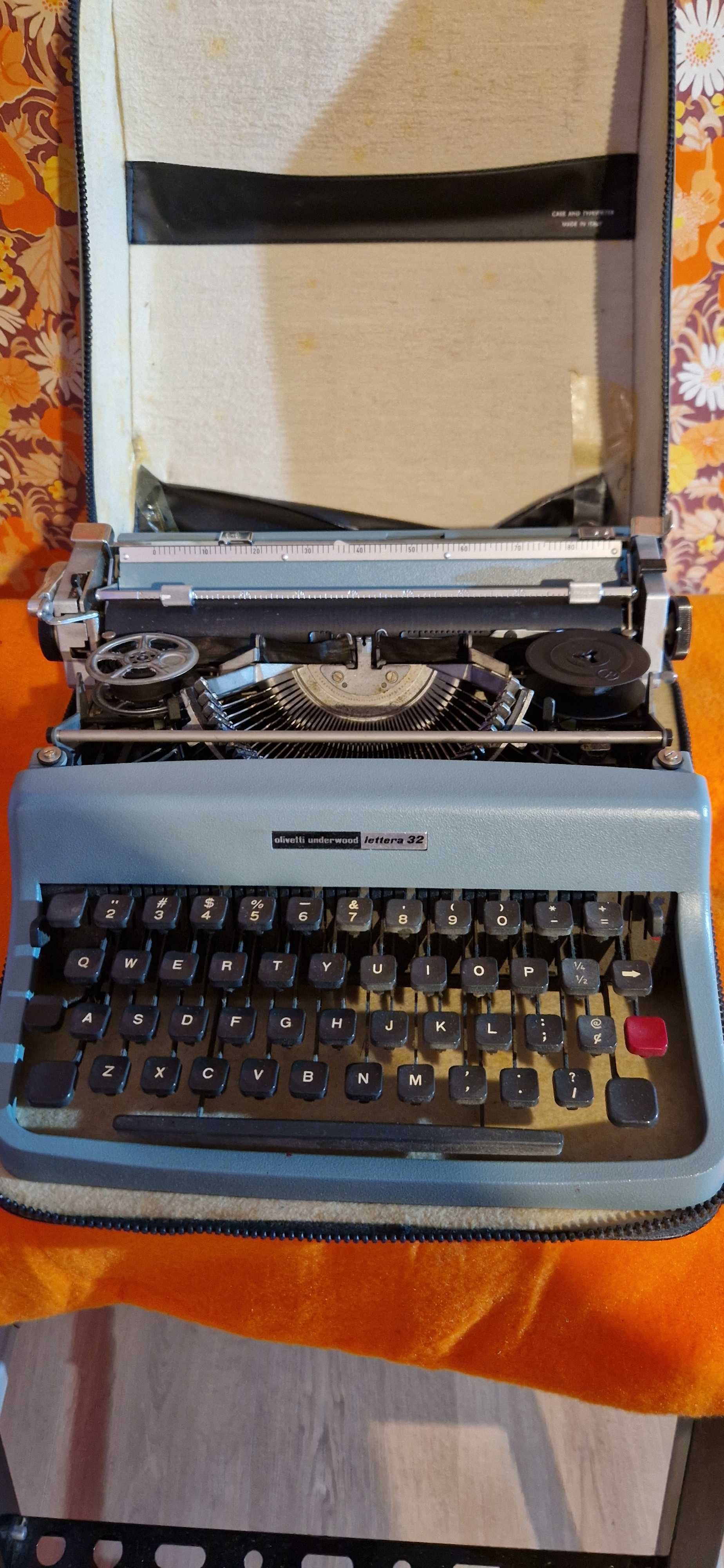 Пишеща машина Olivetti Underwood Lettera 32