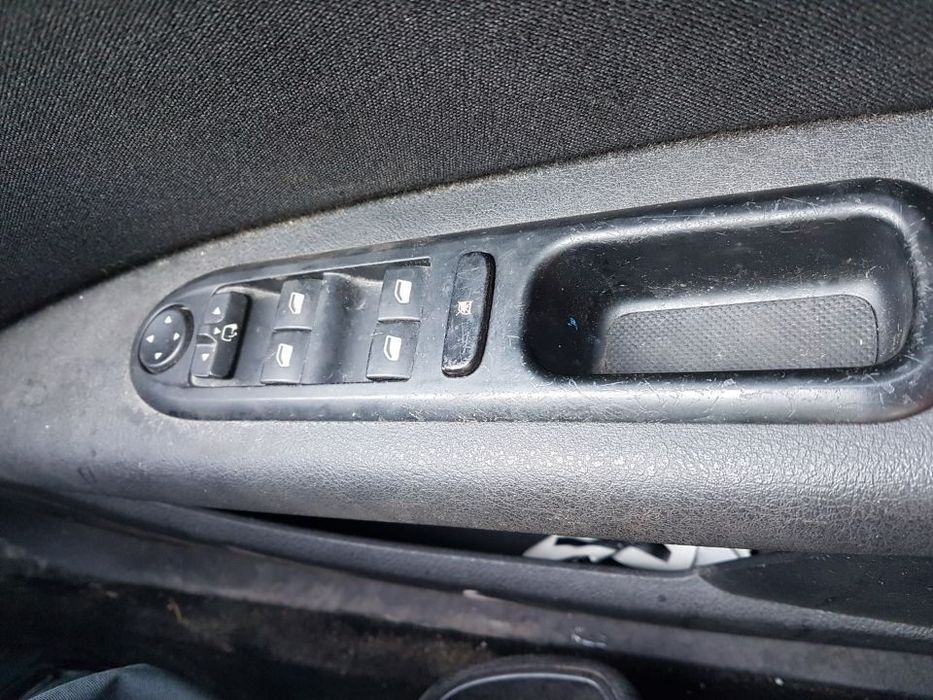 Butoane Consola Actionare Oglinzi Rabatabile / Geamuri Peugeot 407 2004 - 2010