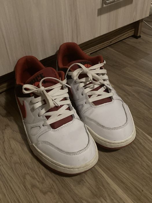 Nike Air Force 1 Low White Red