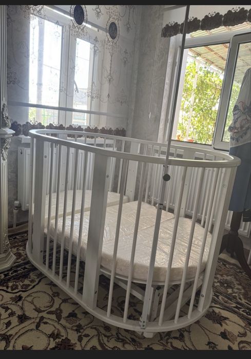 Кровать трансформер сотилади