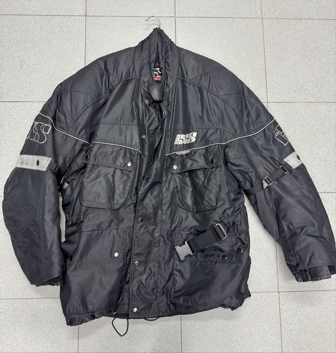 Яке за мотор 3XL IXS