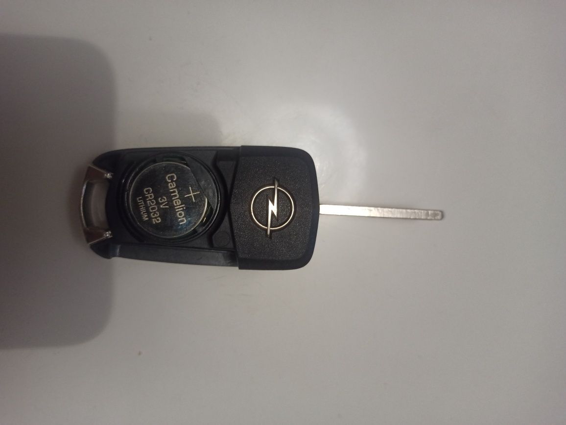 Cheie originala OEM programabilă Opel Astra H