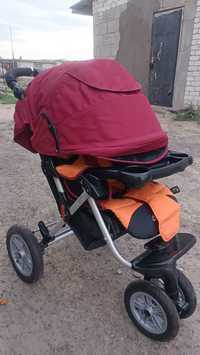 Детская коляска в отличном состоянии