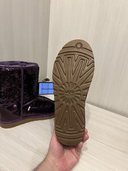 Ugg sparkle 39-40