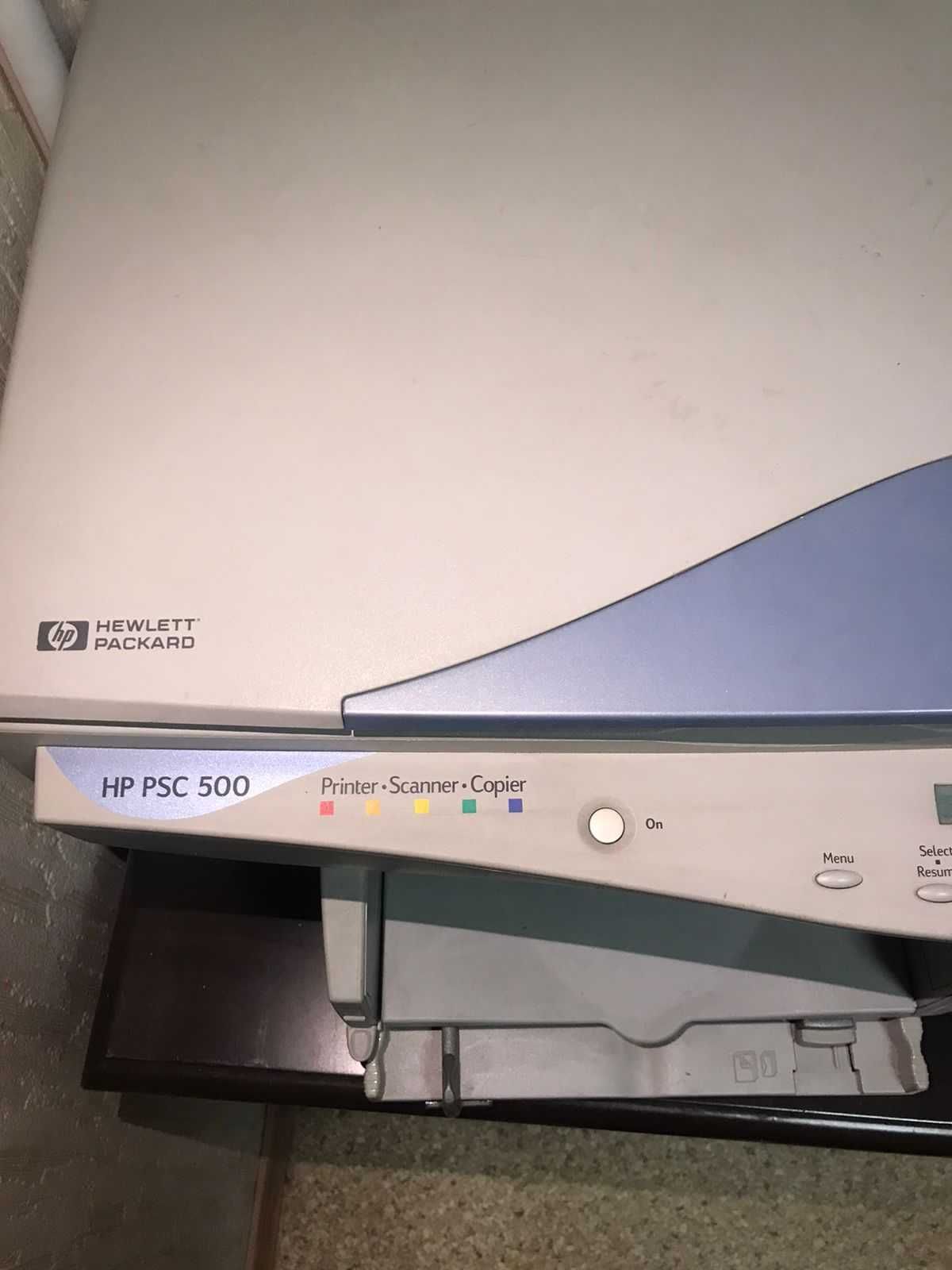 Продаю цветной принтер hewlett packard hp psc 500