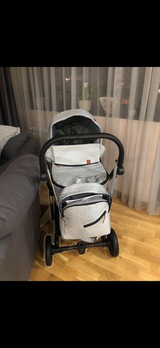 Бебешка количка 3 в 1