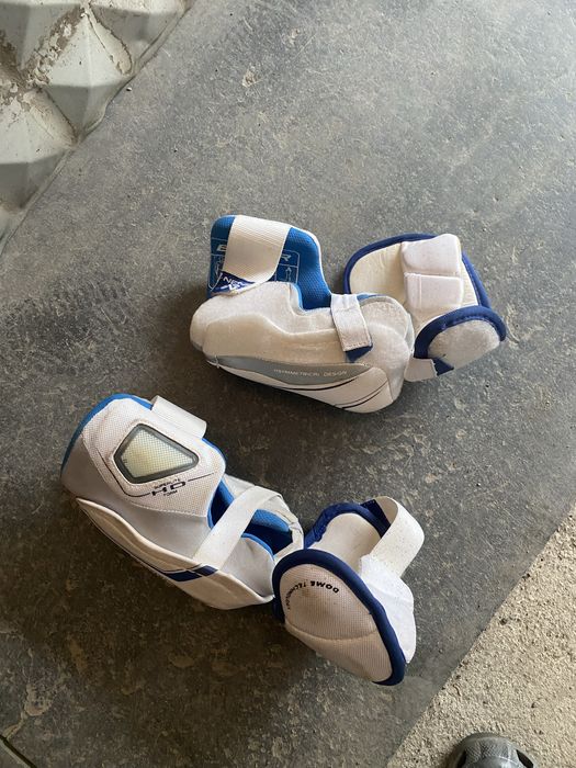 Налокотники хоккейные