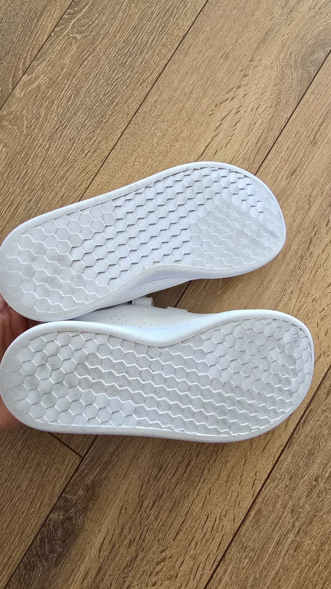 Маратонки Adidas 30 номер